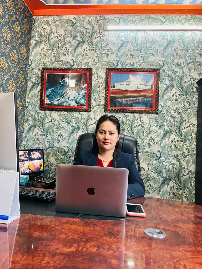 MESSAGE FROM THE ADVISOR / DIRECTOR